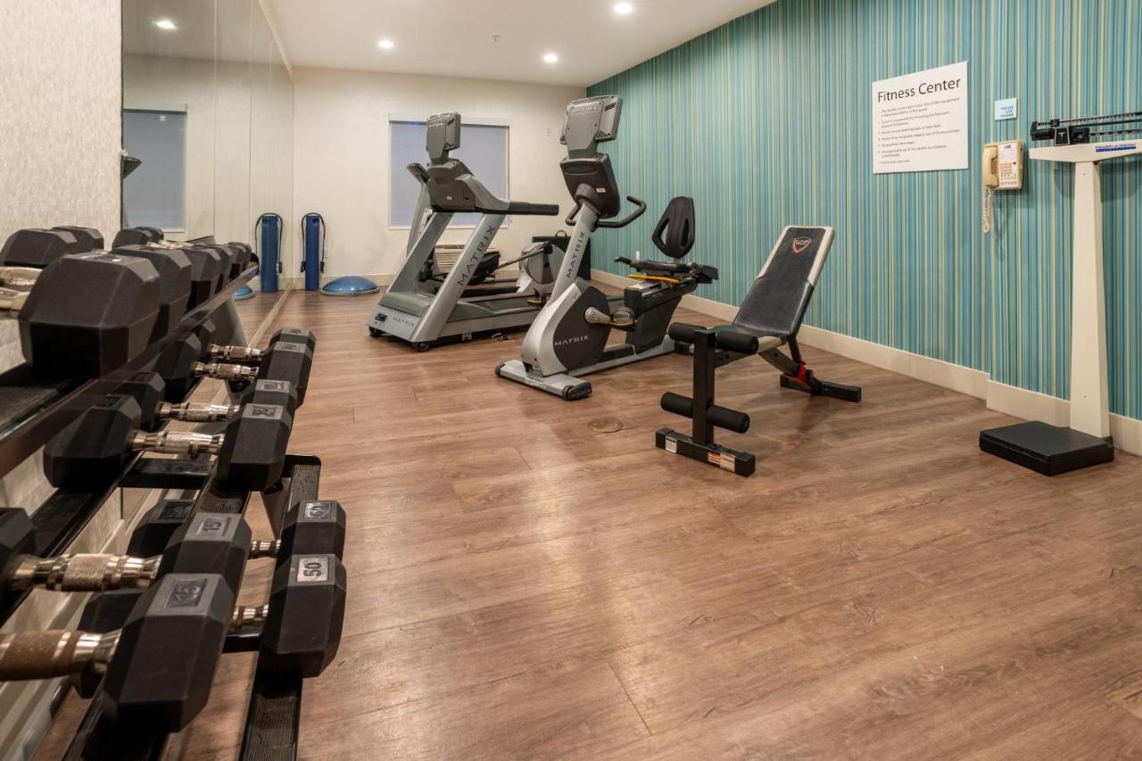 Holiday Inn Express Hotel & Suites Salisbury - Delmar By Ihg Exteriér fotografie